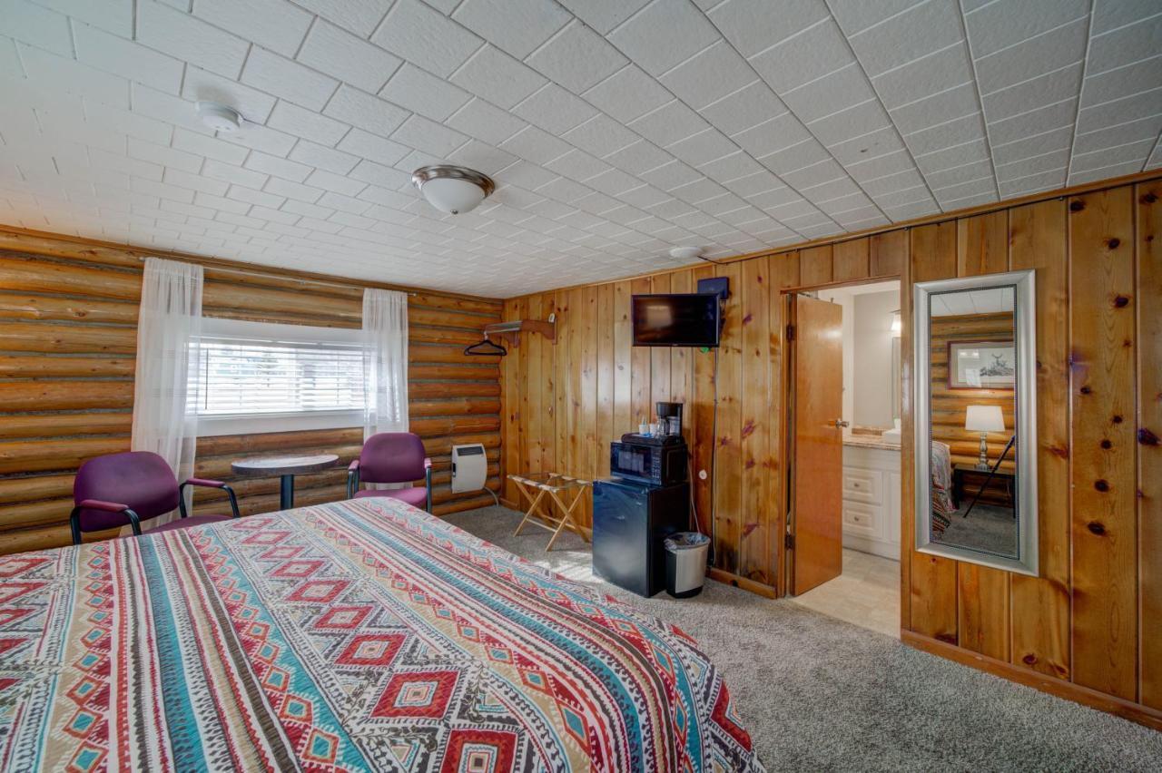 Sportsman'S Lodge Ennis 外观 照片