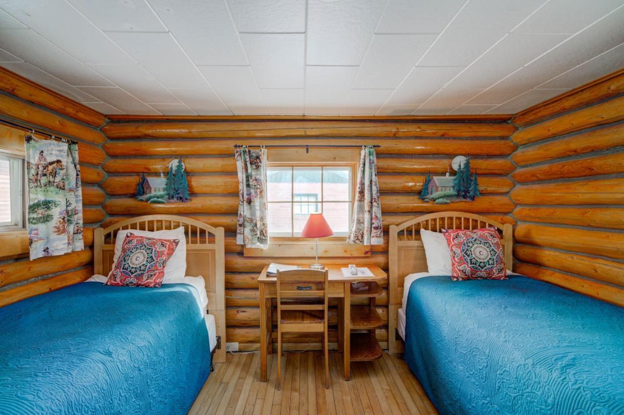 Sportsman'S Lodge Ennis 外观 照片
