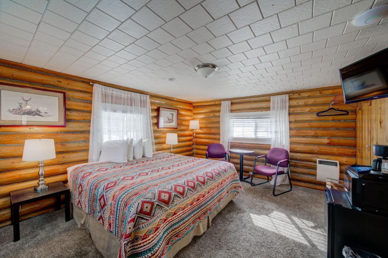 Sportsman'S Lodge Ennis 外观 照片