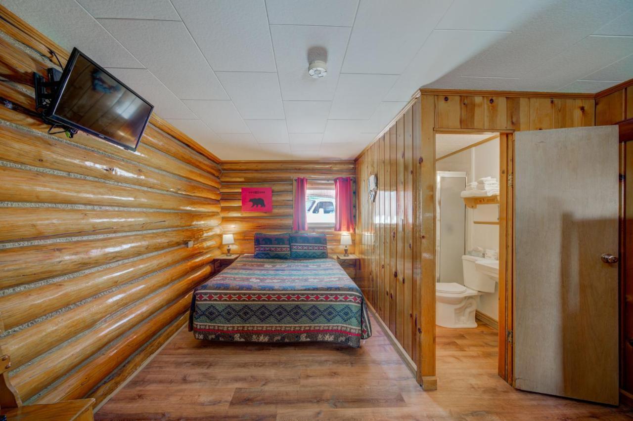 Sportsman'S Lodge Ennis 外观 照片