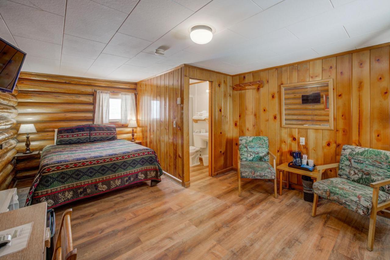 Sportsman'S Lodge Ennis 外观 照片