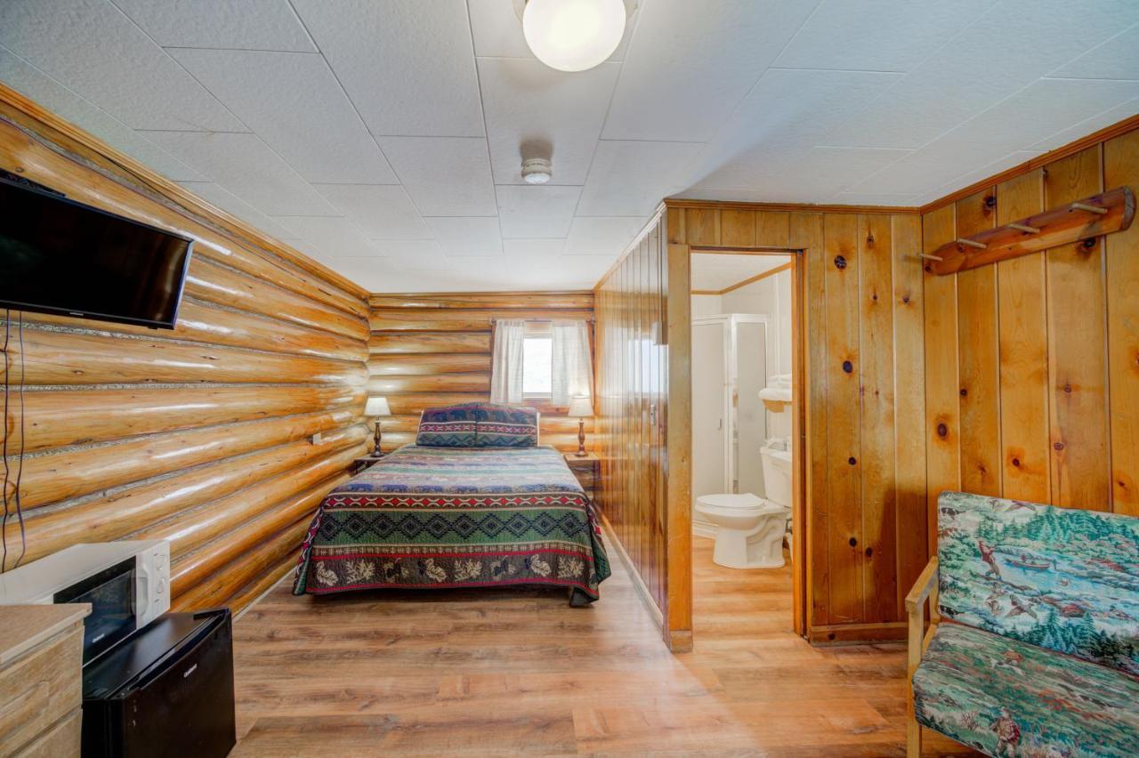 Sportsman'S Lodge Ennis 外观 照片