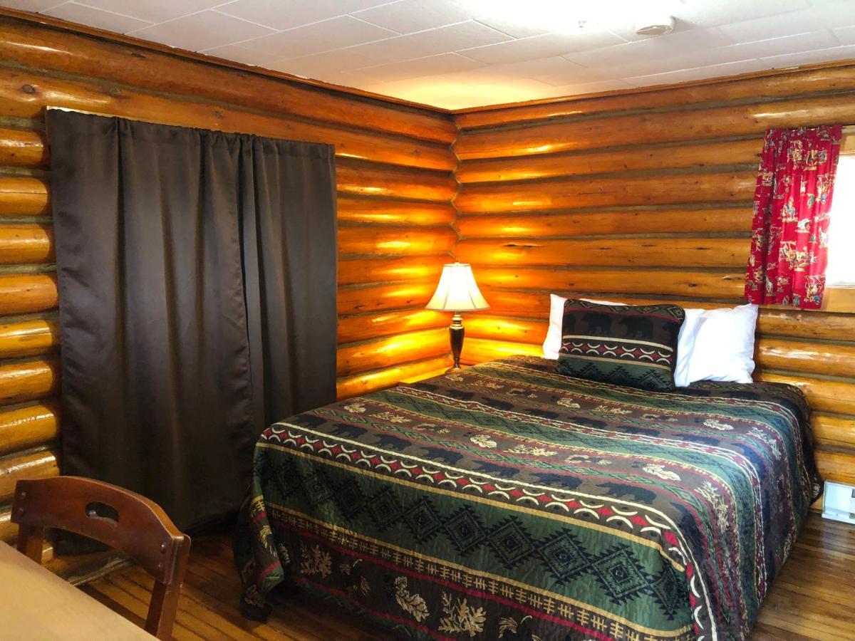 Sportsman'S Lodge Ennis 外观 照片
