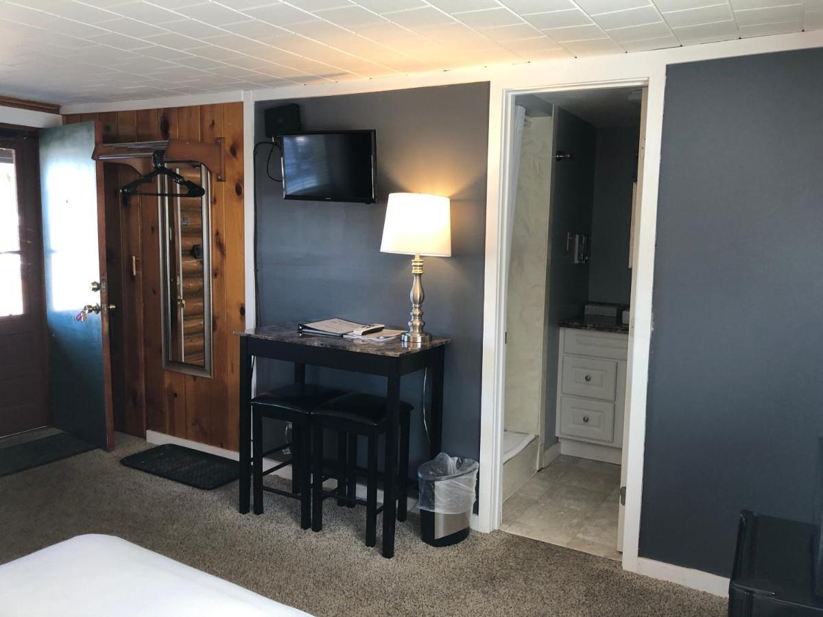 Sportsman'S Lodge Ennis 外观 照片