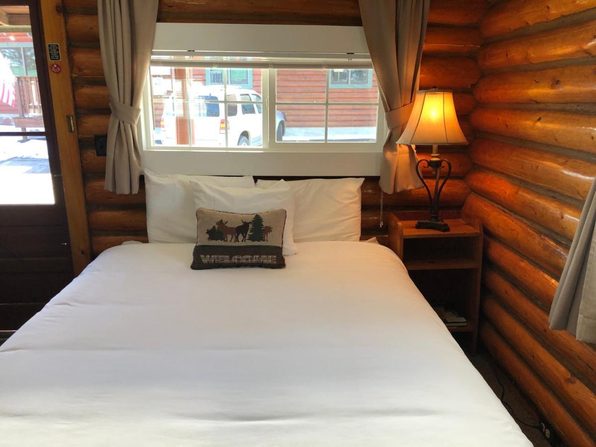 Sportsman'S Lodge Ennis 外观 照片